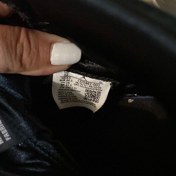 Nike air Jordan 1 black and silver - Picture 5 of 5